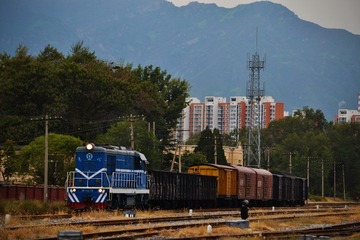 1038000