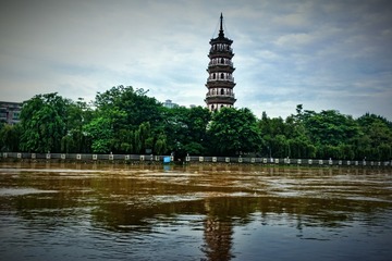 180661