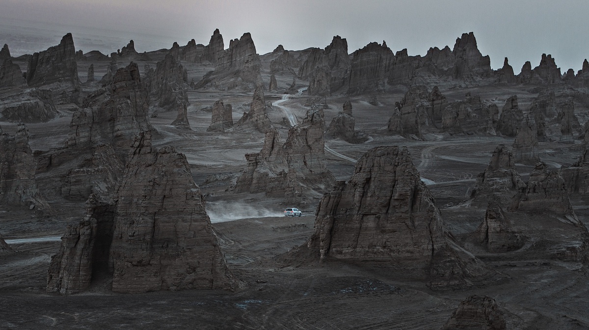 鄂博梁和黑独山