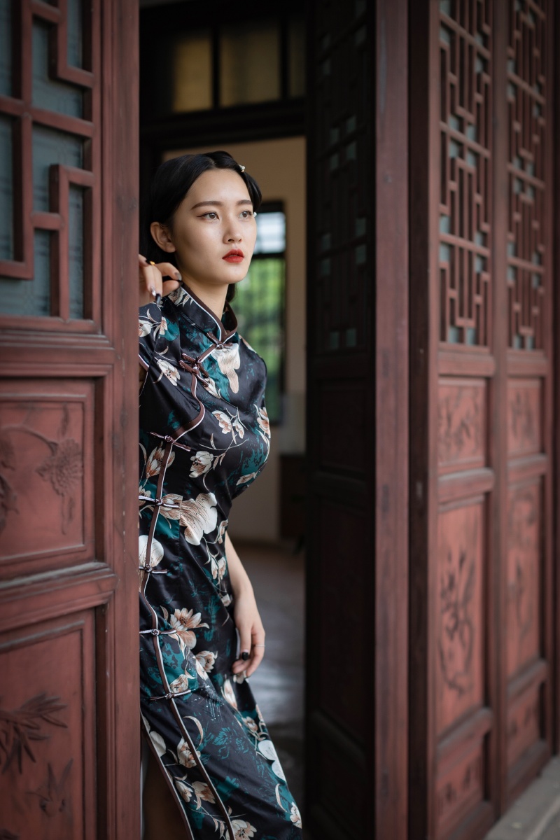 1/123美女人像群人像写真摄影约拍旗袍肖像#服装模特女性还没有人打赏