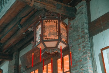 3AAA04D3-4006-4580-8A76-40B5D9F0245D/L0/001