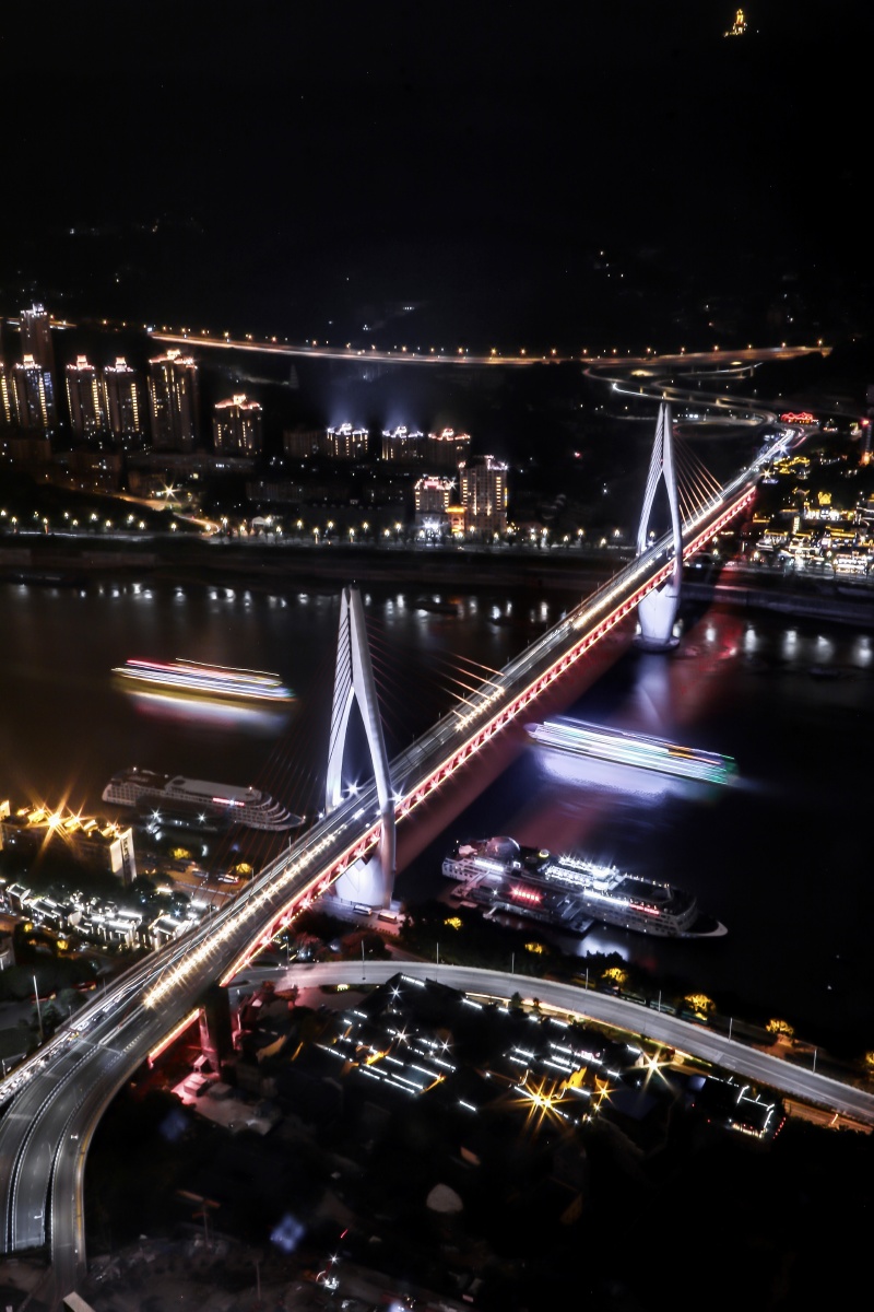 重庆东水门长江大桥