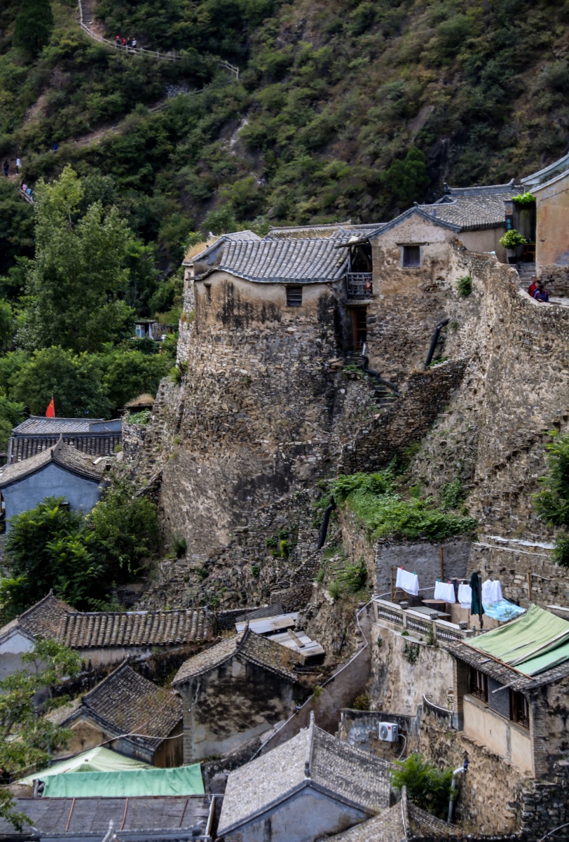 爨底下村曾是电影投名状的拍摄地也因此成为了北京门头沟地区的热门