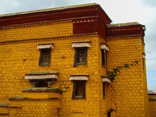 189443