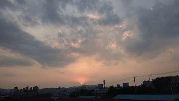 3685963