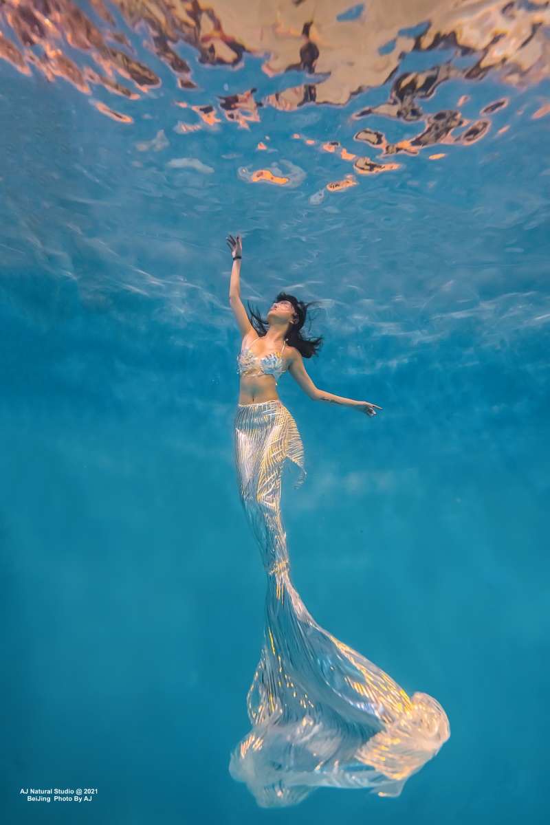 美人鱼潜水07