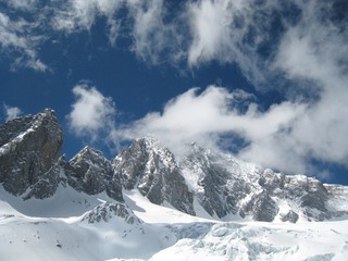 玉龙雪山