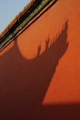 143156