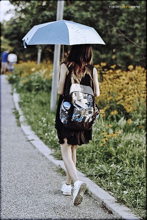 偷拍女生之二:)<br />