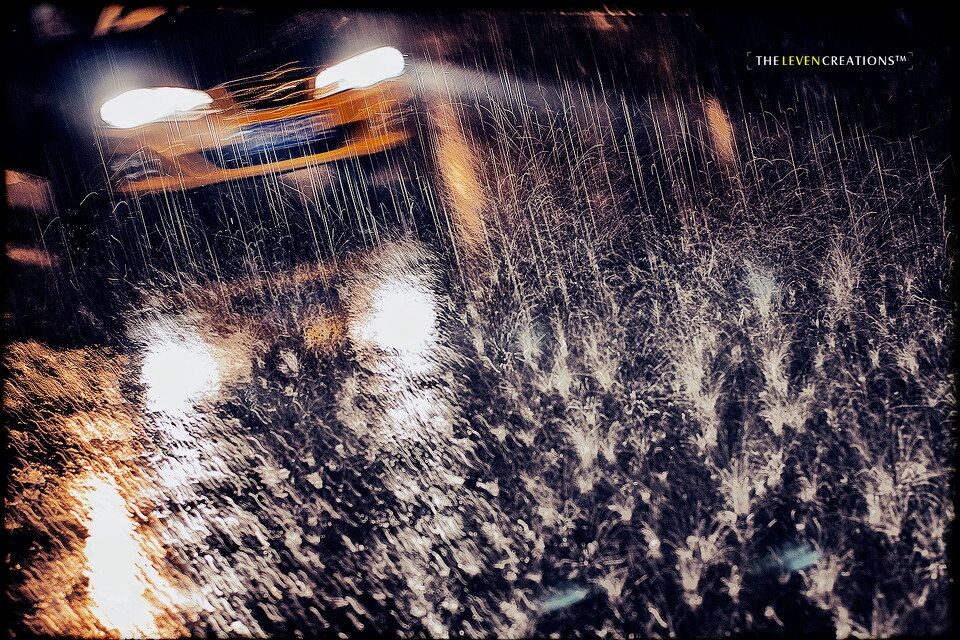 雨夜の雨针<br />

