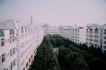 阴霾