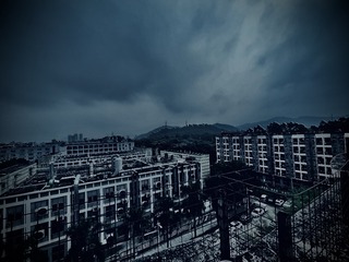 9FD46E18-1EF6-407F-A41A-F5135CF8710B/L0/001