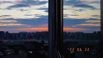 2EA380C6-C057-4D4B-B781-44A8F6F98EB9/L0/001