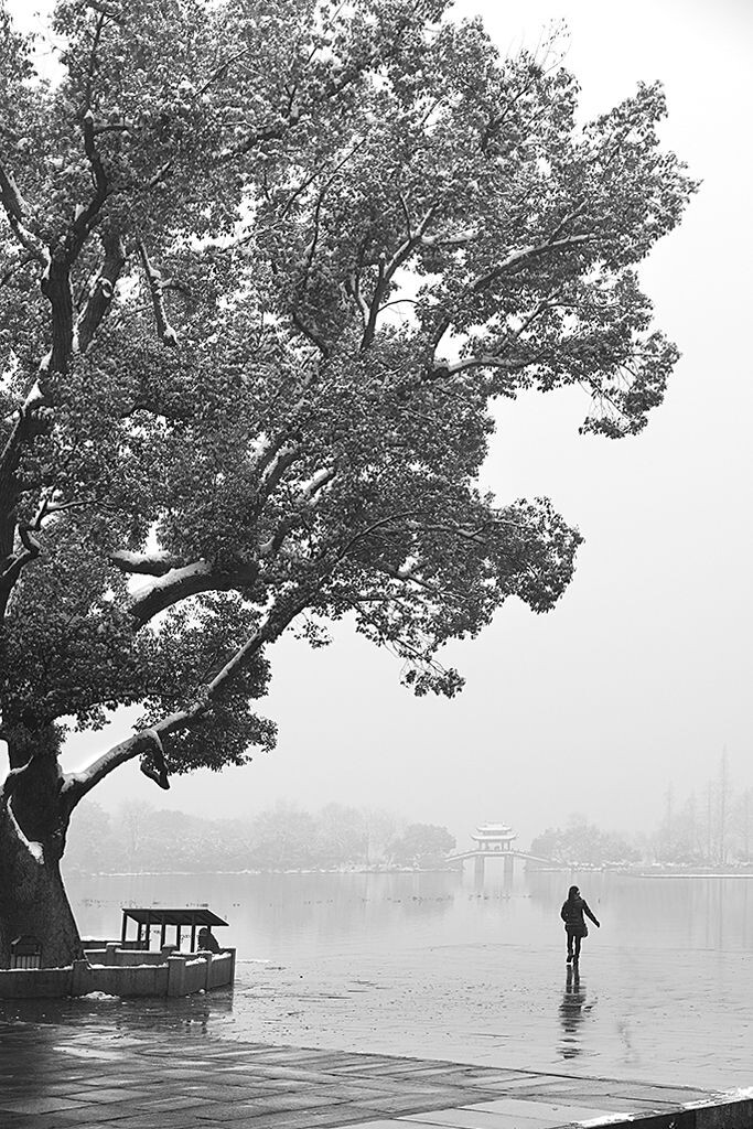 雪的湖-3<br />
