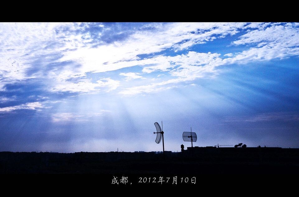 夕阳<br />
