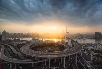 南浦风云