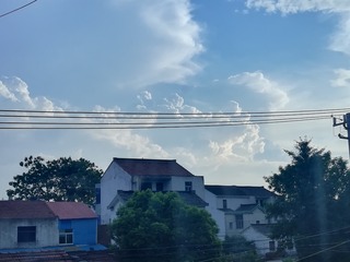 594375