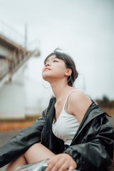001