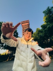001