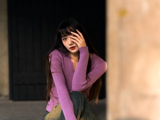001