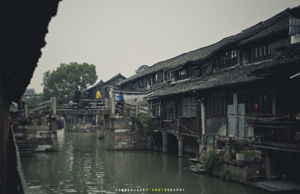 乌镇<br />
