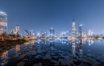 104064