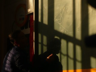 933464