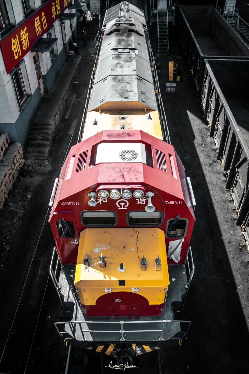 静距离俯拍hxn5b