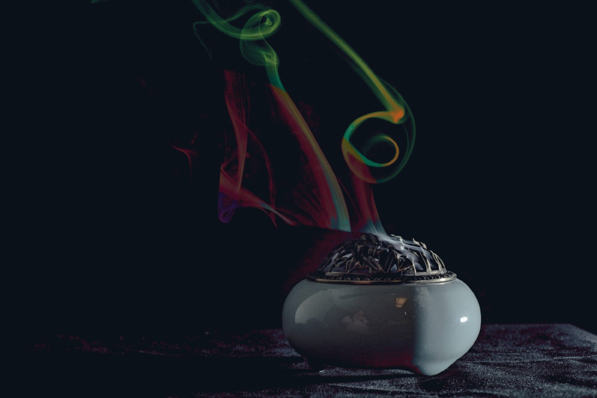 日照香炉生紫烟