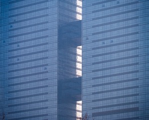 220258