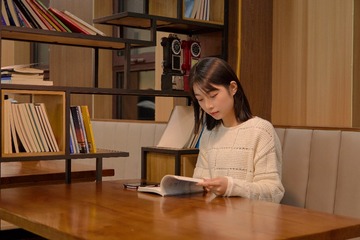 8335FABF-0B8E-4D78-BC3A-33E73B16B71A/L0/001