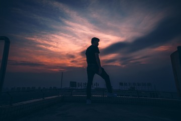 001