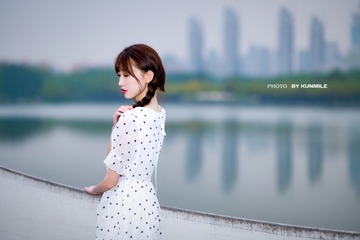 17050