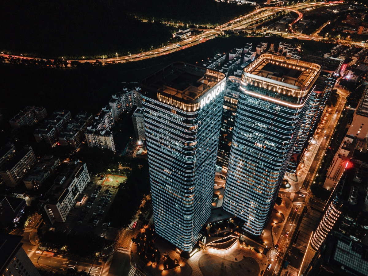 荣耀启航深圳福田新一代工业园