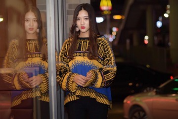 001