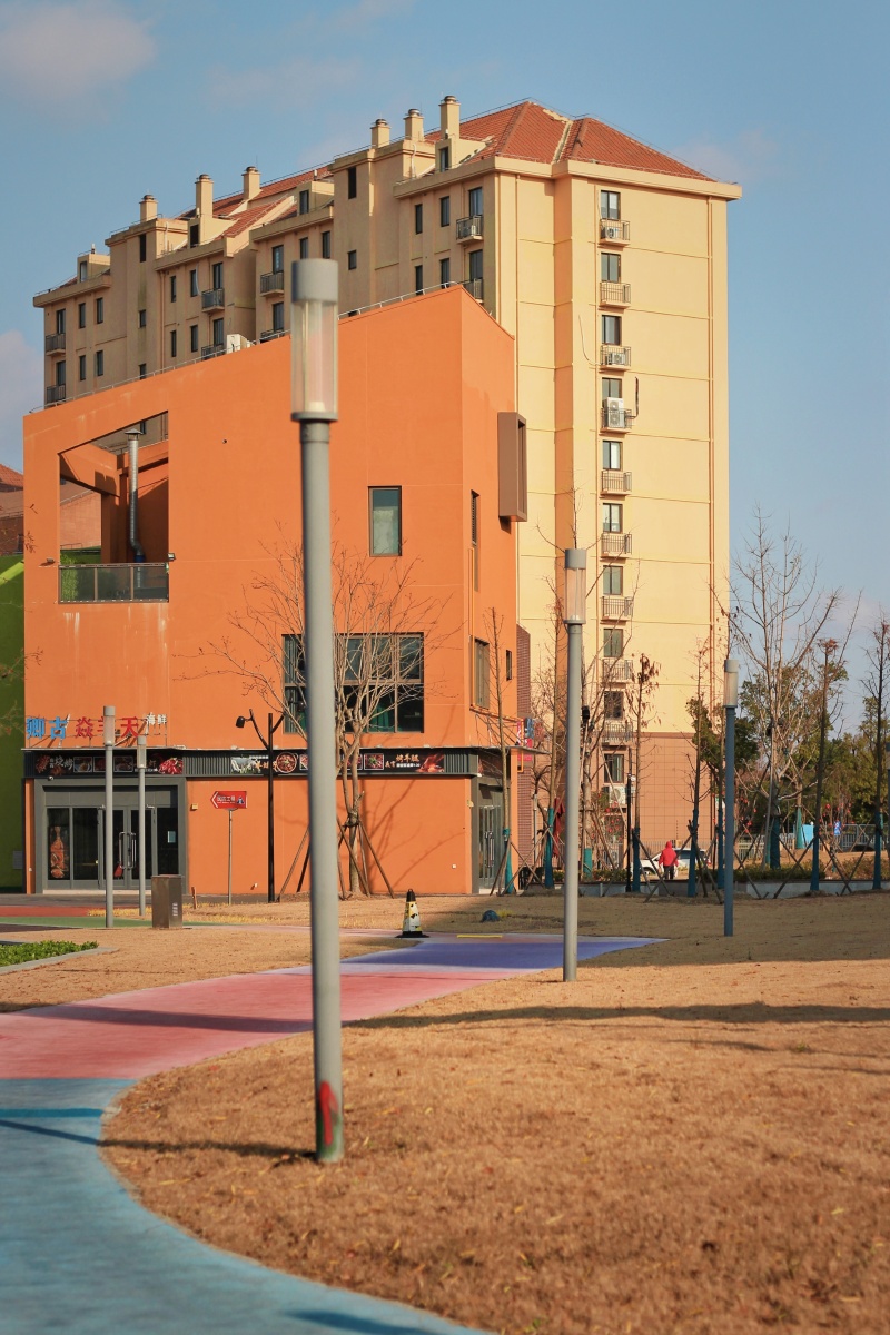 河边的糖果小镇拍自上海浦东临港的欧景小镇