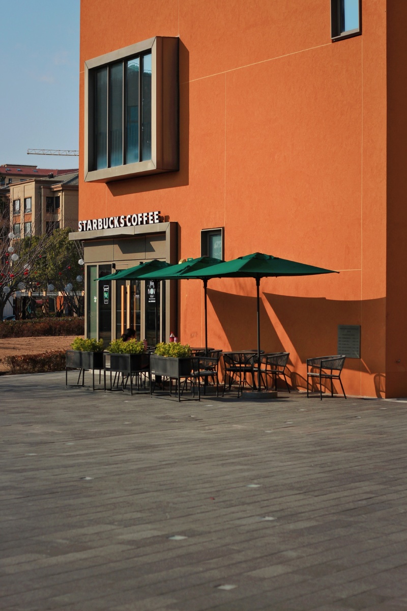 河边的糖果小镇拍自上海浦东临港的欧景小镇