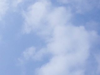 712381
