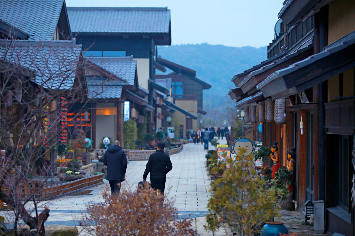 1/131我们都是城市探险家街商业街老街街道景点拈花湾无锡还没有人