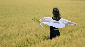 001