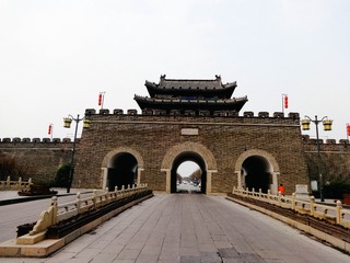 250907