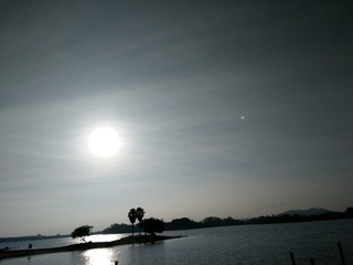 384830