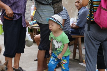 农村小孩
