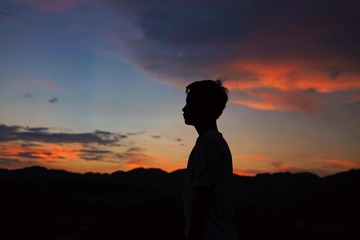 001
