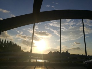 272549