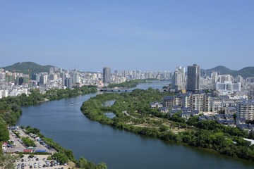 2923CF7A-208F-4BEC-A81B-92F0DF7B9C92/L0/001