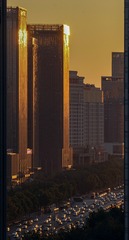 134083