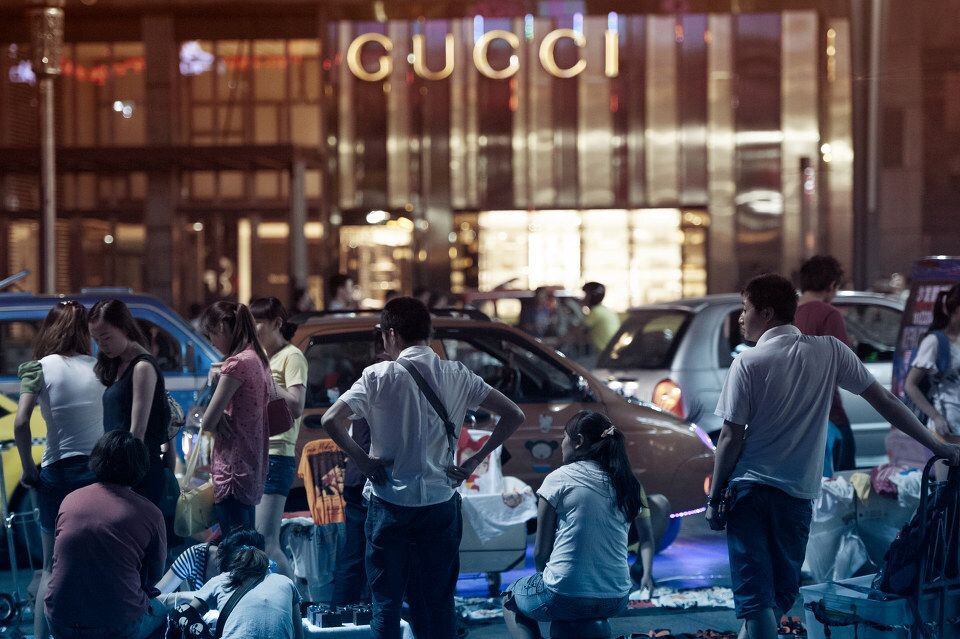 冷暖<br />
要是快门再慢点该多好 可惜端不稳