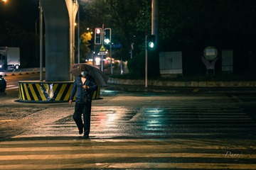 6AB5D216-CF35-4D0B-84A7-7DD9B2F54311/L0/001