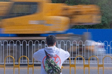 1780935